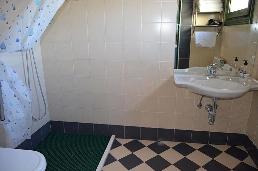 Apartamentos La Peinada Villarejo  Exterior photo